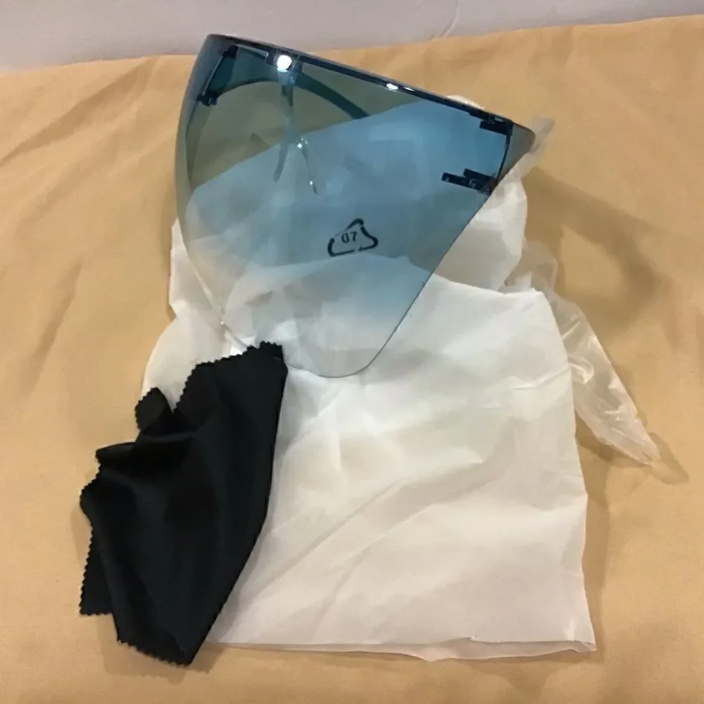 Lovely Chic Gradient Protective Sunglasses